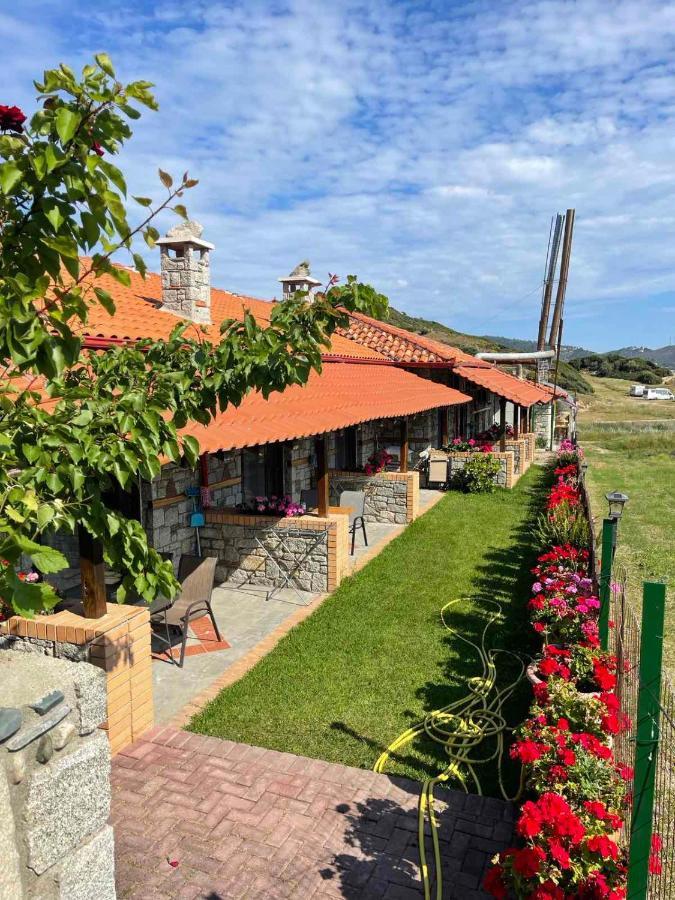 Theano Apartments Сарти Екстериор снимка