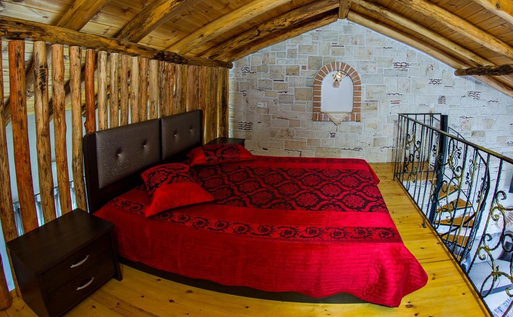 Theano Apartments Сарти Екстериор снимка
